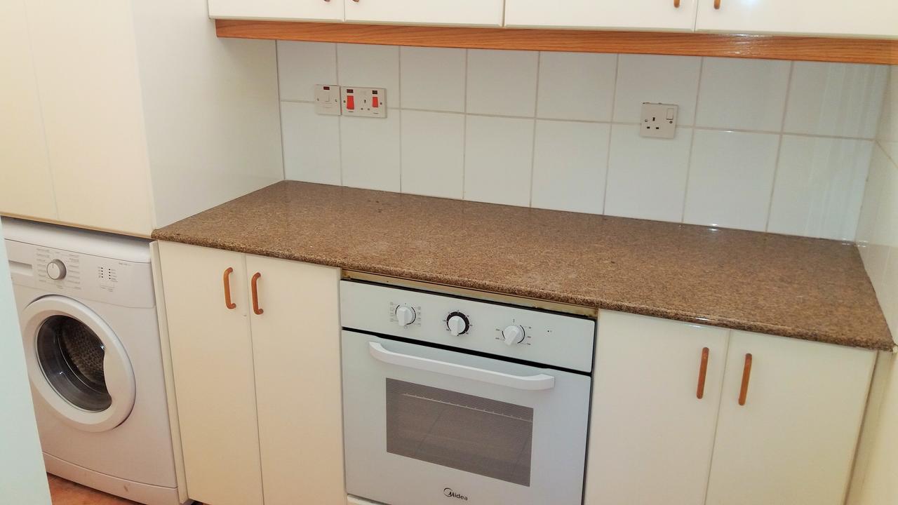 312 Depa Court Apartment Larnaca Bagian luar foto